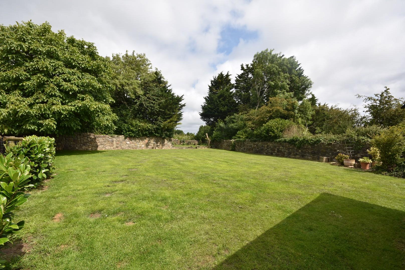 1 Chapel Terrace, Twyn-Yr-Odyn, CF5 6BJ